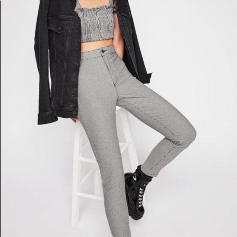Free People Black and White Houndstooth High Rise Belle Pants Size 25